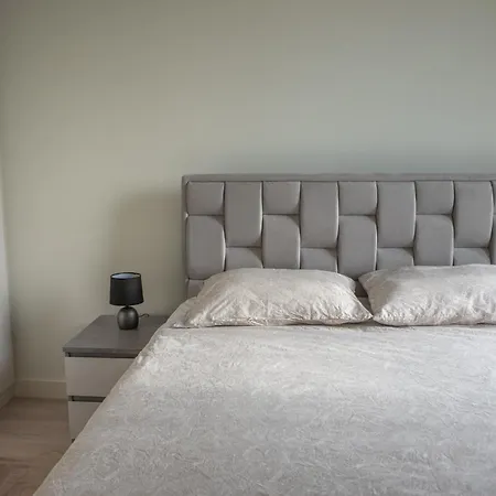 Waterfront-beograd Na Vodi - Beautiful Two Bedroom Belgrade